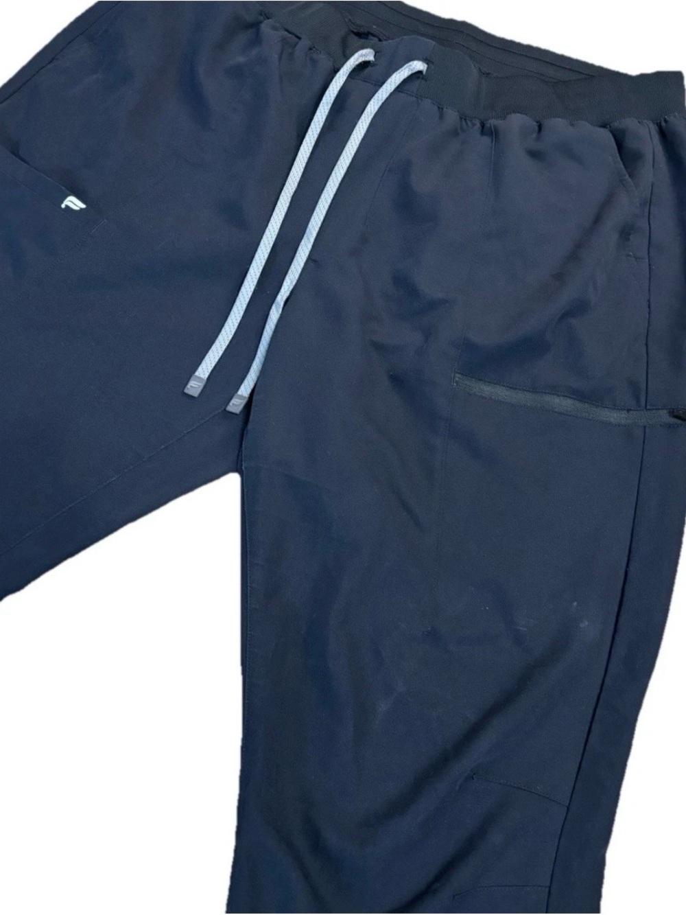 Fabletics Black Solid Scrub Set Women XXL/1X V-Neck Top & Drawstring Pants - Picture 7 of 12